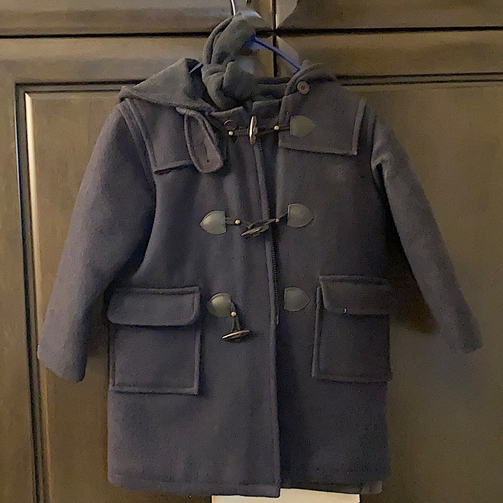 Boy’s wool blend pea coat with hood and scarf EUC. Can be unisex as well